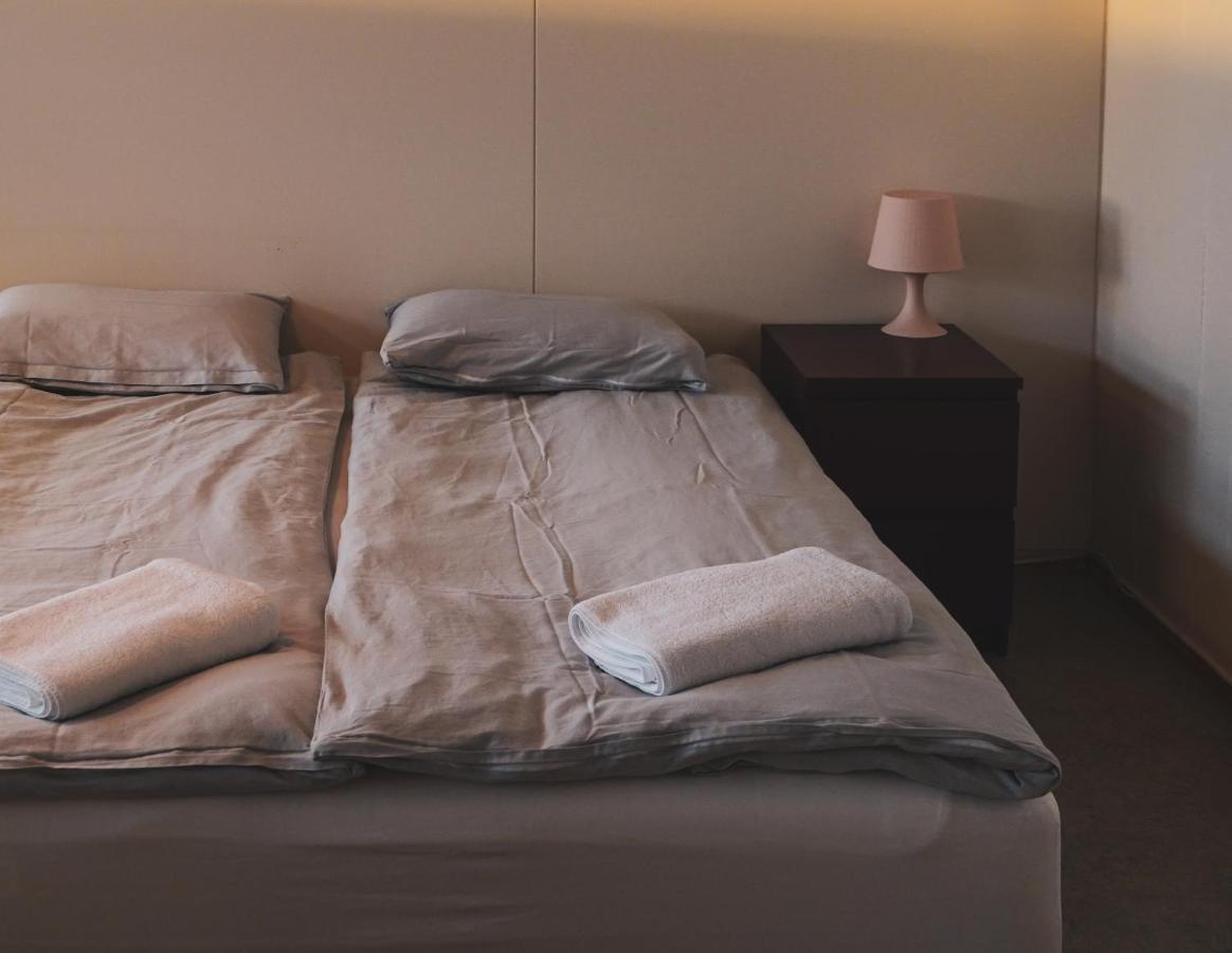 Bakkafjorthur Northeast Guesthouse מראה חיצוני תמונה